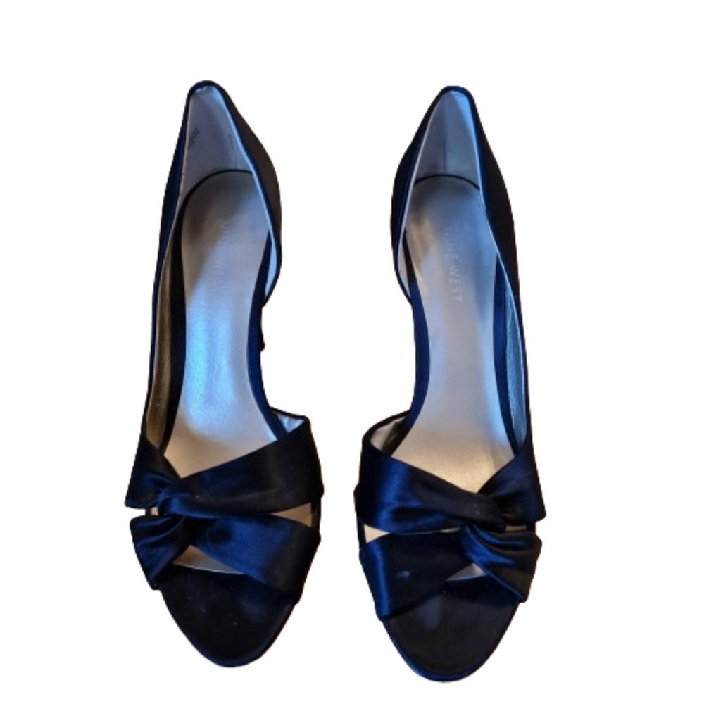 Nine West 8.5M Ladies Black satin look open toe heels. VGUC 3 1/2 heels